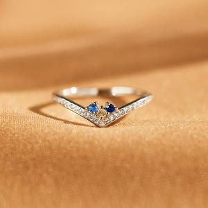 Anello Geometrico Colorato con Micro Pavé di Zirconi per Donne, Gioiello Delicato per Uso Quotidiano - Product Image 6