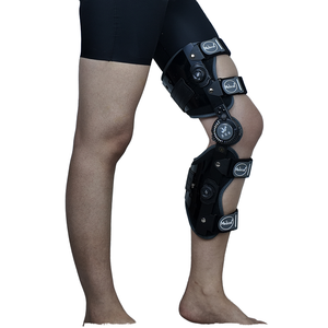 医療用ヒンジ付き膝サポートブレース調整可能変形性関節症オフロード膝ブレース骨折 - Product Image 4