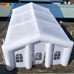 Cabine de pulvérisation gonflable portable extérieure de 8*4*3m Tente de lavage de <span class=keywords><strong>garage</strong></span> de voiture gonflable personnalisée - Product Image 1