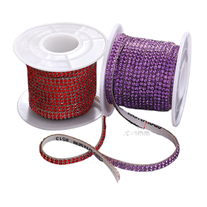 Le strisce d'acqua a doppia fila più vendute di Yunrs possono essere staccate e incollate insieme per accessori per capelli fai-da-te all'ingrosso. - Product Image 5