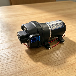 <span class=keywords><strong>Pompe</strong></span> à <span class=keywords><strong>eau</strong></span> à membrane auto-amorçante MAMBAFLO 12V DC 3,3 GPM 25 PSI pour camping-car, bateau, <span class=keywords><strong>caravane</strong></span>, remorque - Product Image 2