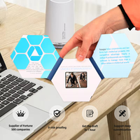 Komplettlösung für Individuelle Anpassung 2,4 Zoll Sechseckige Blaue Benutzerdefinierte LCD-Audio-Grußkarte Papier-Display