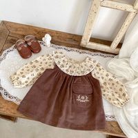 Butik Özel Tasarım %100 Pamuklu Korduroy Bebek Kız Elbisesi Çiçekli Fırfırlı Kıyafetler Çocuk Giyim Seti
