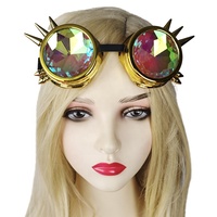 Lunettes Steampunk Élégantes pour Cosplay avec Rivets, Décorations de Fête et Accessoire Vestimentaire, Monture Dorée, Verres Kaléidoscopiques