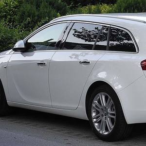 Viseras para Ventanas de Opel Insignia / Vauxhall Insignia / Buick Regal Sedan 2008-2021, Deflectores de Viento Negros Planos con Cinta Adhesiva, Protectores Contra la Lluvia - Product Image 4