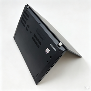 Portátil empresarial usado Lenovo ThinkPad T480s de 14 pulgadas con Intel Core i5-8350U, 8GB de RAM y 256GB de SSD - Product Image 5