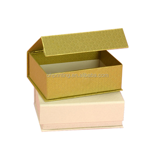 Boîte de papier d'emballage de chocolat de luxe Papier spécial personnalisé Magnétique couvercle fermé Boîtes cadeaux à clapet en forme de <span class=keywords><strong>livre</strong></span> avec emballage de logo - Product Image 4