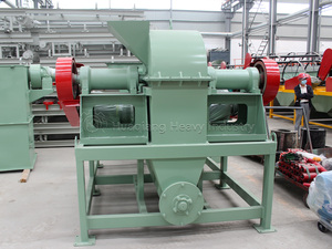 Broyeur <span class=keywords><strong>universel</strong></span> de cages à <span class=keywords><strong>engrais</strong></span> pour le traitement des granulés chimiques et organiques - Product Image 2