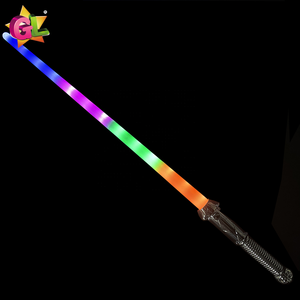 Produit Tendance 2026 Jouets pour Enfants Jouets LED Éclairants Épée Lumineuse à 13 LED <span class=keywords><strong>Sabre</strong></span> <span class=keywords><strong>Laser</strong></span> Jouet de Fête Cosplay - Product Image 3