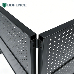 Valla Industrial Perforada de Alta Resistencia |   Barrera Modular Resistente a <span class=keywords><strong>la</strong></span> Corrosión para Aislamiento de Almacenes - Product Image 1