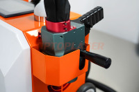 Machine de nettoyage laser à fibre pulsée 500W sur chariot, décapant laser pulsé MOPA pour l'élimination de l'oxyde, de la saleté et de la peinture sur le bois, le métal et la pierre