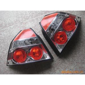 Daewoo Aveo ไฟท้าย LED 12V คริสตัลรูปเชฟโรเลต96654210สีแดงสีขาว - Product Image 1