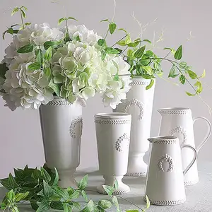 High Quality Garden Ceramic Vase Porcelain Vase Custom Simple White Decorative Mediterranean Style Ornament Land
