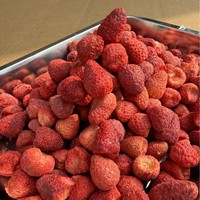 Vente en gros usine Mélange de fruits lyophilisés Banane Kiwi Figue Dattille Rouge Pomme Fraise Goût sucré Forme entière Naturel