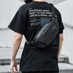 軽量 PVC クロスボディバッグ 男性用 ベルトバッグ アウトドア スポーツ ファニーパック メンズ ショルダーバッグ - Product Image 6