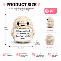 Carte de message inspirante en forme de pomme de terre amigurumi tricotée, en laine mignonne, pour cadeau d'anniversaire