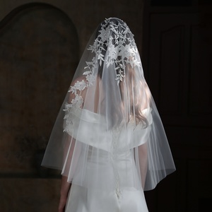 Voile de mariée en dentelle de tulle uni blanc à deux couches accessoires de mariage pour femmes vente en gros - Product Image 1