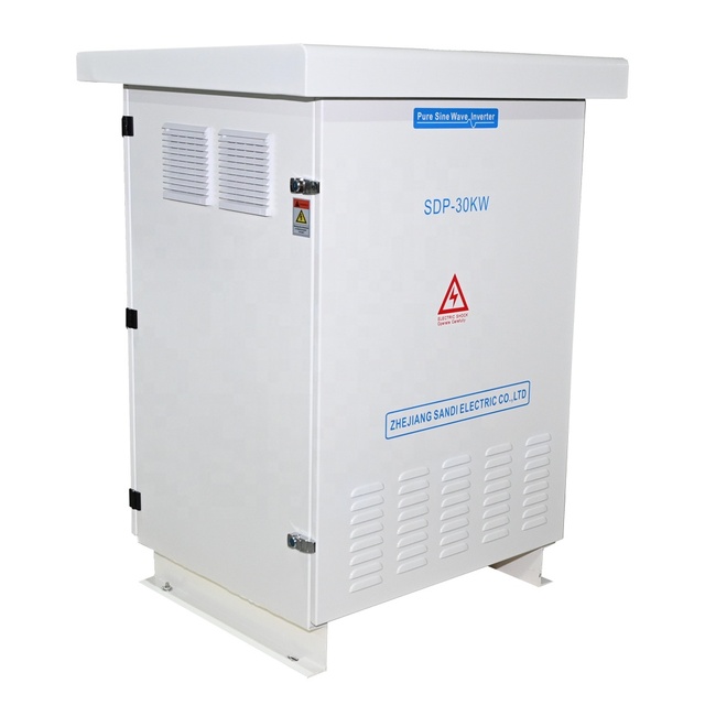 IP54 Outdoor Low Frequency Hybrid Power Inverter with RS485/CAN and Dry Contact Control