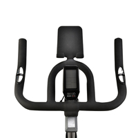 Bicicleta de Spinning para Ejercicio en Interiores con Transmisión por Correa Silenciosa de Resistencia Magnética OEM y Soporte para Mancuernas