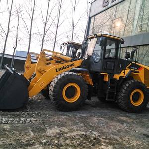 Chargeuse sur pneus Liugong CLG856 d'occasion Chargeur frontal à grandes roues Chargeur rétrocaveuse en stock - Product Image 3