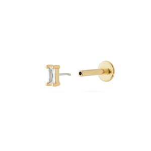 Boucles d'oreilles clous en argent sterling S925 avec diamant simple rangée, 18G, dos plat, pour piercing de cartilage, 8mm - Product Image 1