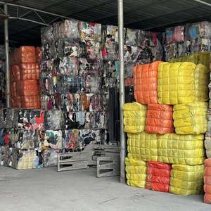 批发夏季二手衣服男女混合厂家直销二手服装打包40英尺集装箱 - Product Image 2