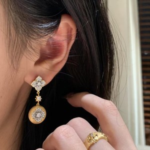 Fine Charm <b>Bracelet</b> Gold Chain Diamond Four Leaf Clover Pendant Everyday Wear Women's Jewelry Shenzhen Origin - Product Image 3