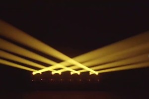 Luz de Palco Mini LED de 150W Direto da Fábrica, 8 Cores, 8 Padrões, 18 Prismas, DMX512, Ativada por Som para DJ, Discoteca e Casamentos - Product Image 6