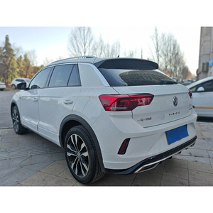 Volkswagen <span class=keywords><strong>T</strong></span>-<span class=keywords><strong>ROC</strong></span> d'<span class=keywords><strong>occasion</strong></span> haut de gamme, SUV 5 places, turbo <span class=keywords><strong>automatique</strong></span>, conduite à gauche, véhicule Euro VI - Product Image 3