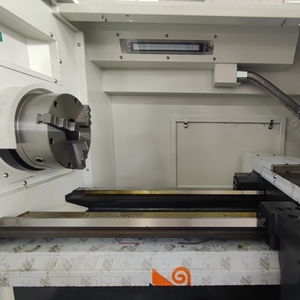 Haute précision CK6150 tour CNC Machine horizontale robuste avec système de contrôle GSK Structure à lit plat prix compétitif - Product Image 3