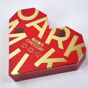 Geri dönüşümlü özel sıcak damgalama Logo lüks kağıt karton ambalaj kalp şekli kutusu sevgililer günü çikolata için toptan