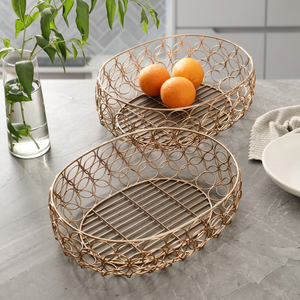 Panier de rangement rond en métal fait main, design minimaliste, pour cuisine, conteneur alimentaire, à un seul niveau, conception soudée - Product Image 2