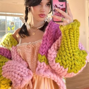 신상품 편안한 오픈 가슴 가디건 여성용 캐주얼 스위트 트윈셋 퍼프 슬리브 컬러 블록 케이블 니트 통기성 직조 - Product Image 5