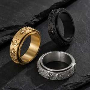 Bague en relief céleste 3D, design soleil, lune et étoiles, or mat, argent oxydé, noir, unisexe, cadeau mystique - Product Image 1