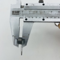 Guide-fil à ressort haute vitesse pour machine à broder avec anneau inférieur |   Ressort de filetage de précision pour pièces de machines industrielles