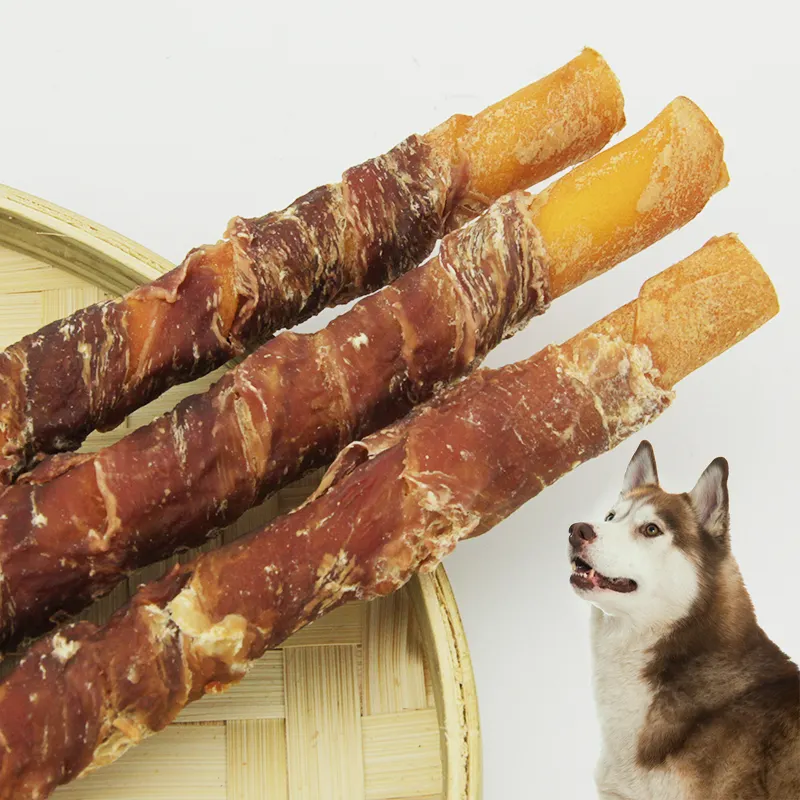 Dog Bully Stick Nourriture Canard Wrap Bâton de peau de vache Collations pour chiens Aliments biologiques pour chiens Produits pour animaux de compagnie