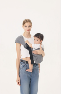 <span class=keywords><strong>Porte</strong></span>-bébé enveloppant réglable, pliable et portable en polyester avec sangle de transport - 0-3 ans, capacité de charge 20 kg - Product Image 4