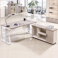 Scrivania da Ufficio Moderna per Manager, Tavolo da Lavoro Contemporaneo per Dipendenti, Postazione Computer per Arredamento Ufficio