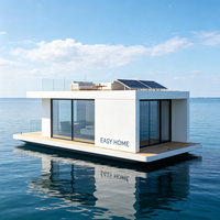 Maison flottante compacte de 20 pieds, cabine modulaire préfabriquée pour maison de vacances sur lac ou rivière