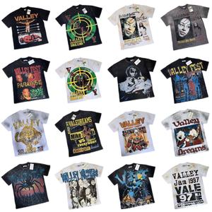 Camiseta de Manga Corta Holgada 100% Algodón Estilo Hip Hop Europeo Americano para Hombre Vale Sports Valley Dreams con Estampado Desgastado - Product Image 1