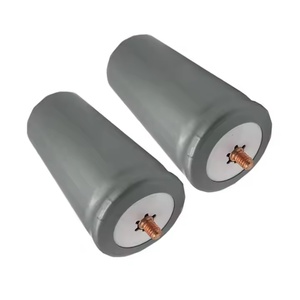 แบตเตอรี่ทรงกระบอกแบบชาร์จได้ รุ่น 32700 ความจุ 6000mAh 3.2v เซลล์ Lifepo4 ลิเธียมไอรอนฟอสเฟต พร้อมฝาเกลียว - Product Image 1
