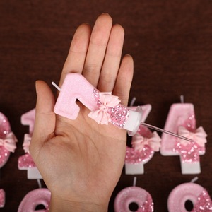 Bougies d'anniversaire numérotées avec nœud <span class=keywords><strong>rose</strong></span>, décorations de gâteau, bougies faites à la main pour la fête d'anniversaire des petites filles d'un an - Product Image 3