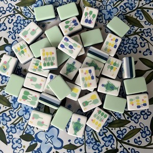 Jeu de Mahjong Américain de Luxe en Acrylique Écologique et Durable, Gravé, pour Cadeau, Jeux de Cartes et d'Échecs - Product Image 1