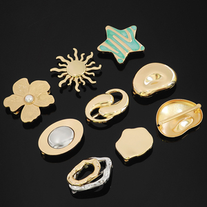 Boucles en métal plaqué or, formes variées (fleur, soleil, étoile, coquillage, irrégulières), connecteurs décoratifs en forme d'anneau, quincaillerie durable - Product Image 3