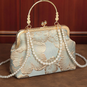 Nouveau sac à main de style chinois Guofeng inspiré du Qipao, élégant, raffiné, avec fermeture à fermoir, poignée en perles, sac fourre-tout - Product Image 2