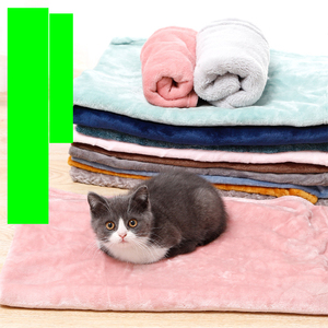 Großhandel Umweltfreundliche Fleece Weiche Kleine und Große Haustierdecke für Katzen und Hunde - Product Image 2