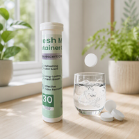 Comprimés effervescents en plastique pour le nettoyage des appareils orthodontiques et des prothèses dentaires, à dissolution rapide et nettoyage en profondeur
