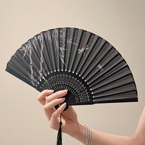 Éventail pliant en <span class=keywords><strong>bambou</strong></span> peint de style chinois ancien pour femmes, idéal pour la danse Hanfu, l'été, les fêtes, les remises de diplômes et les fêtes de pendaison de crémaillère - Product Image 2