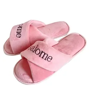 Wholesale high quality thick soled fashion plush cotton slippers winter home women indoor slippers