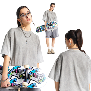 Camiseta de Manga Corta para Hombre, Personalizada, Teñida con Spray, Desgastada y Lavada, Camiseta de Manga Corta para Hombre con Efecto Desgastado - Product Image 3